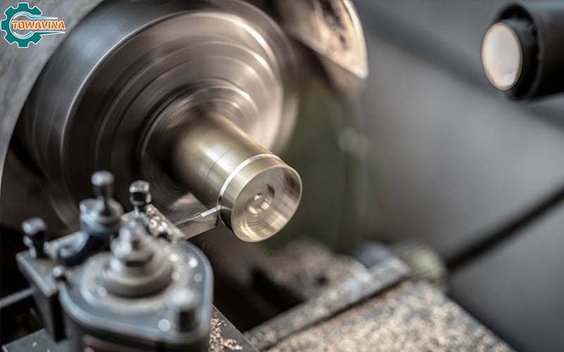 Factors to Consider for Reducing CNC Mechanical Machining Costs